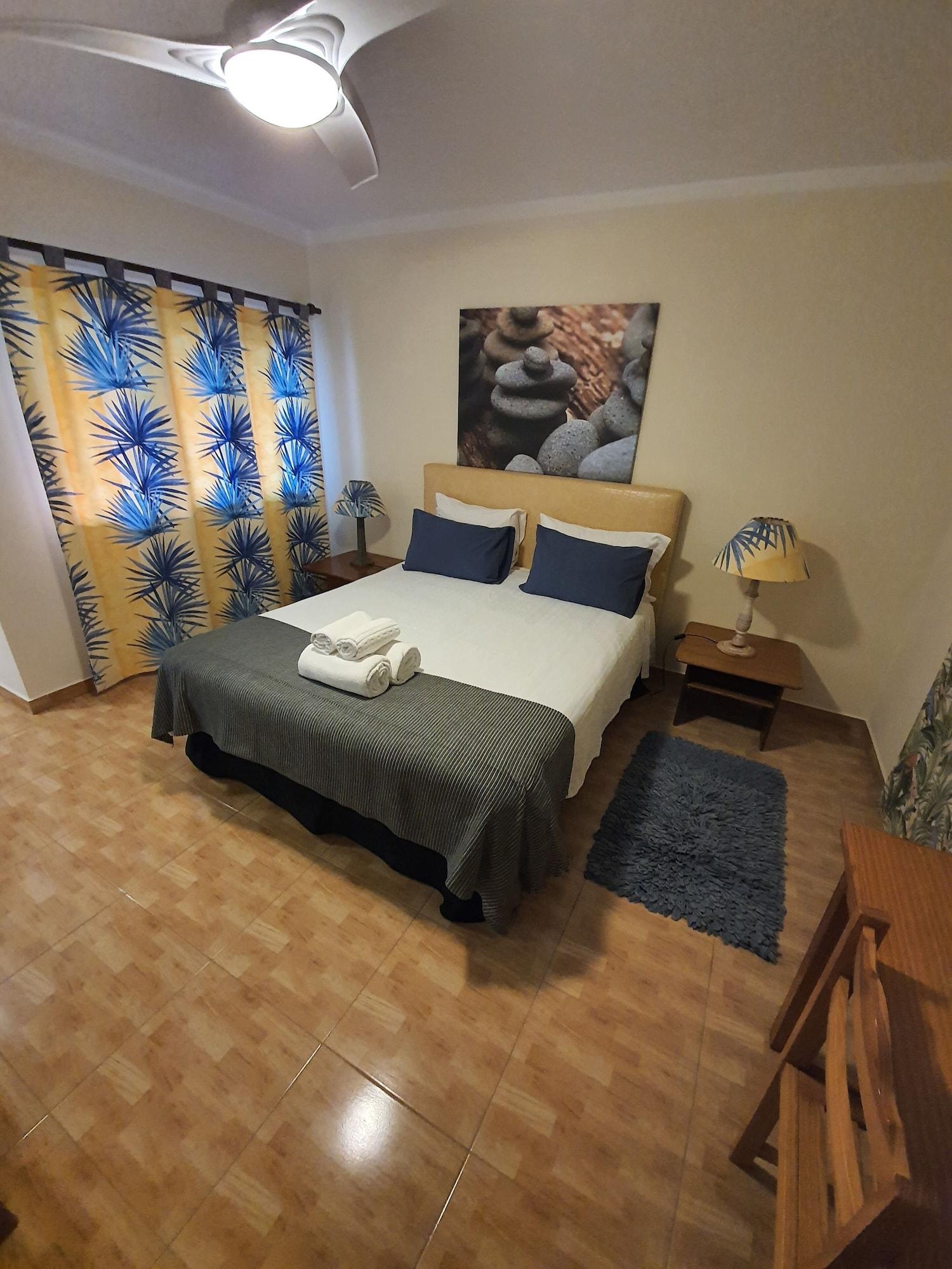 Ocean View Lagos Bed & Breakfast Екстериор снимка