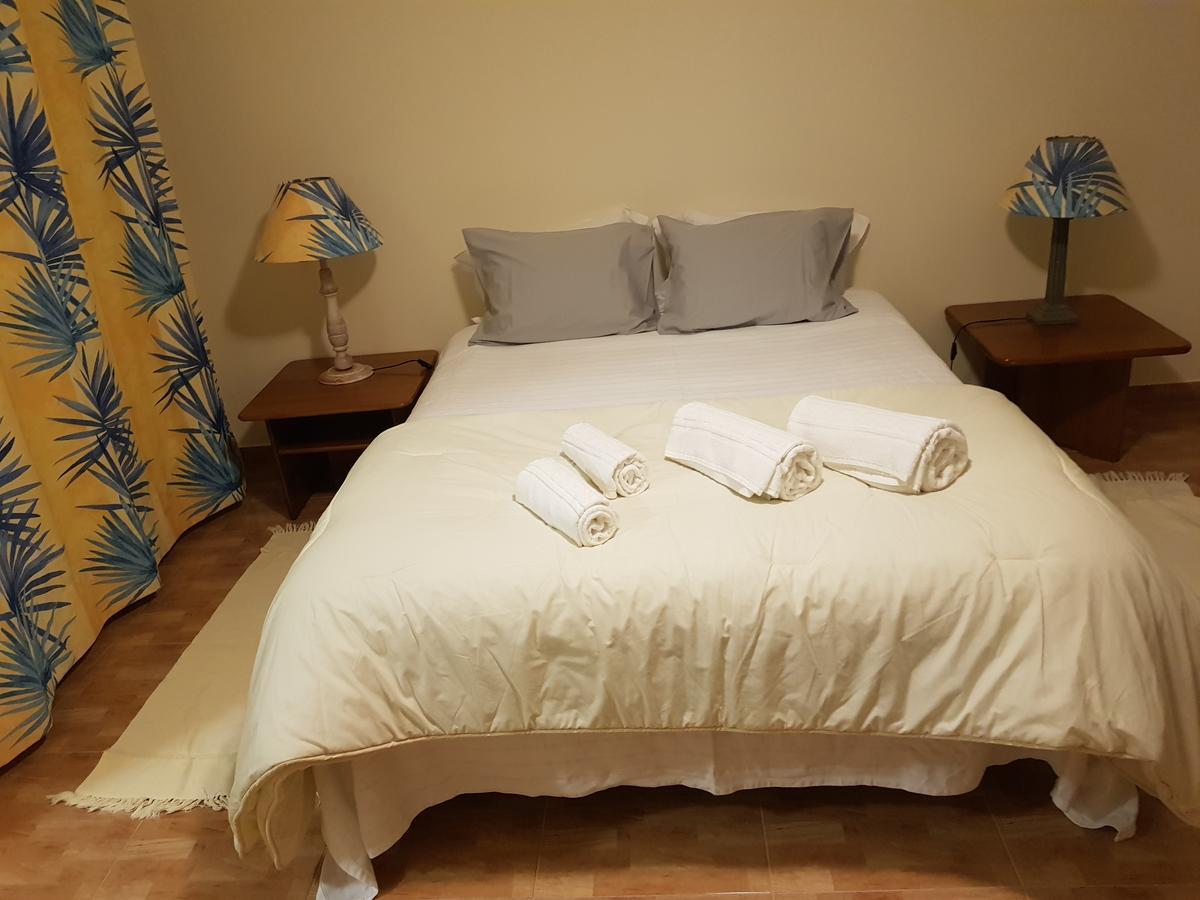 Ocean View Lagos Bed & Breakfast Екстериор снимка